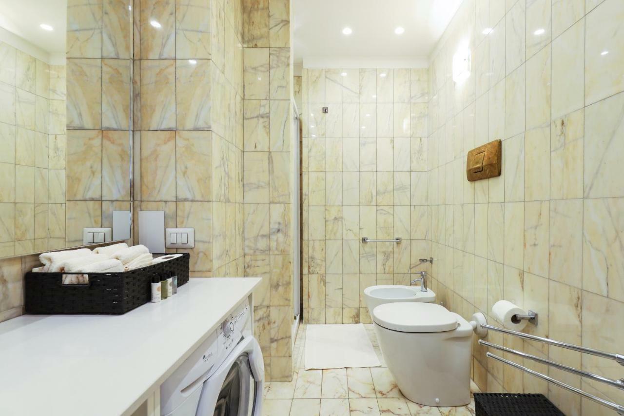 Duomo Luxury Apartment Milano Eksteriør billede