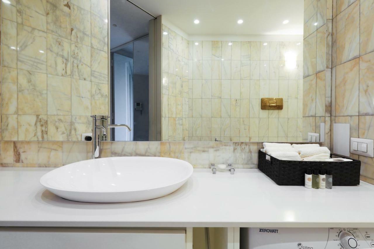Duomo Luxury Apartment Milano Eksteriør billede