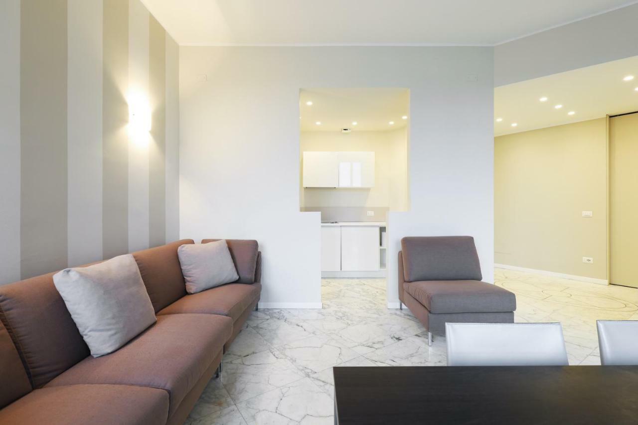 Duomo Luxury Apartment Milano Eksteriør billede